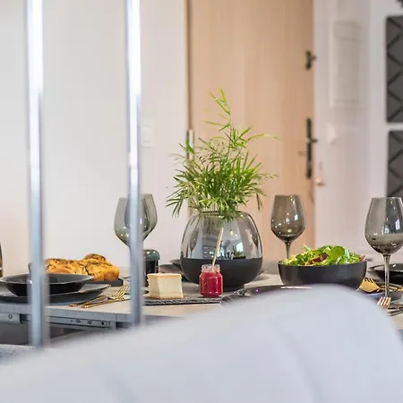 Apartament Dubaj Apartment *